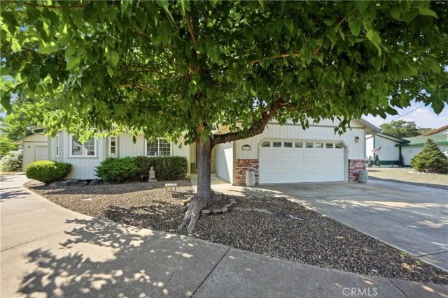 18142 Sweetwood Court, Hidden Valley Lake, CA 95467
