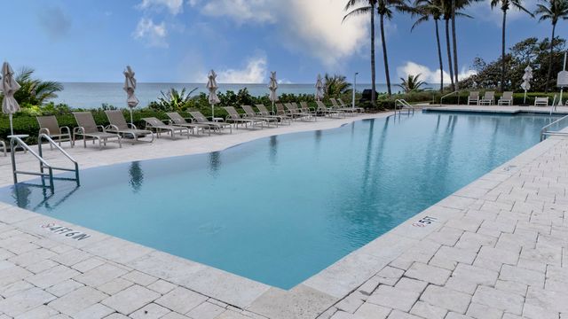 1063 Hillsboro Mile 807, Hillsboro Beach, FL 33062