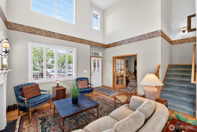 738 24th Avenue SW, Puyallup, WA 98373