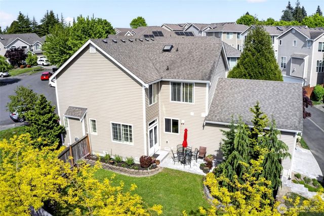 738 24th Avenue SW, Puyallup, WA 98373