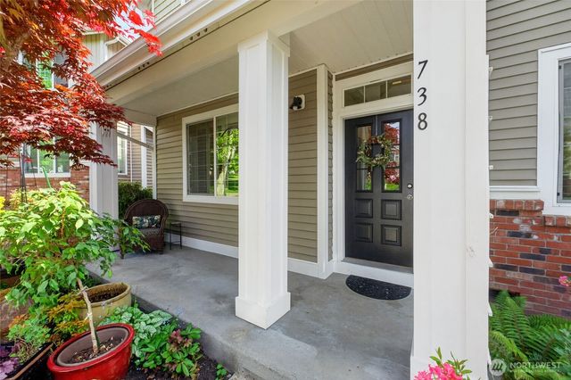 738 24th Avenue SW, Puyallup, WA 98373