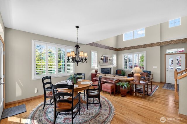 738 24th Avenue SW, Puyallup, WA 98373