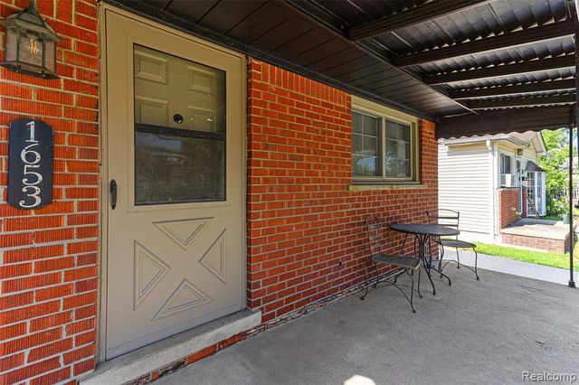 1653 London Avenue, Lincoln Park, MI 48146