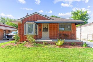 1653 London Avenue, Lincoln Park, MI 48146