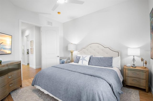 6 ACADEMY WAY S 23A, St Petersburg, FL 33711