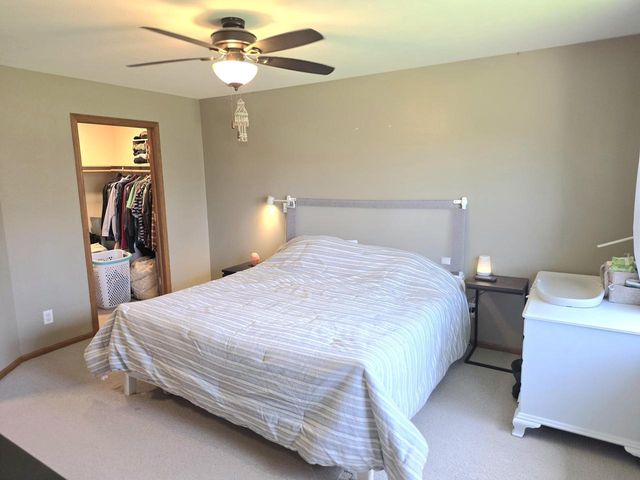 671 Wilson AVENUE, Cleveland, WI 53015