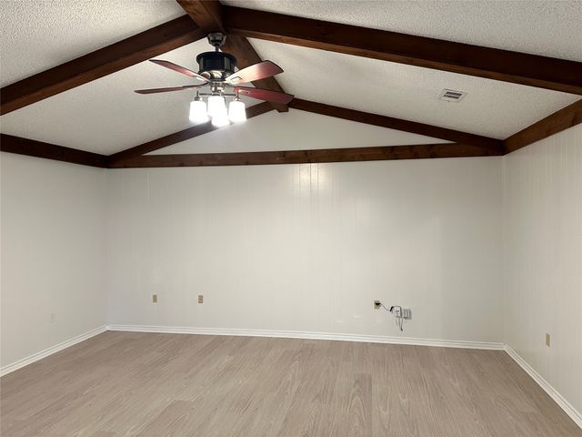 823 Madrid Drive, Duncanville, TX 75116
