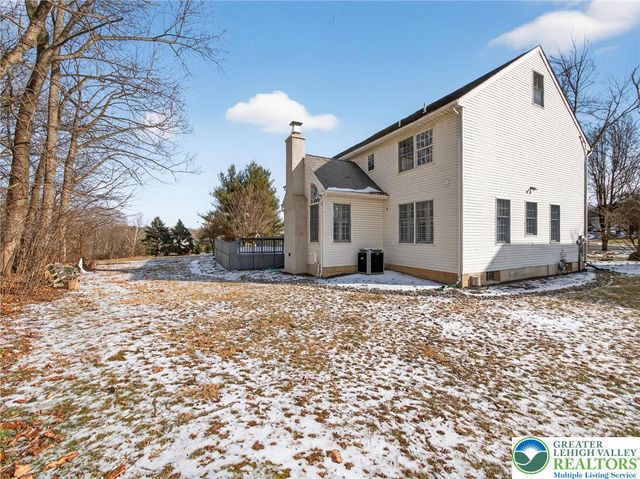 5773 Quail Creek Road, Lower Macungie Twp, PA 18062