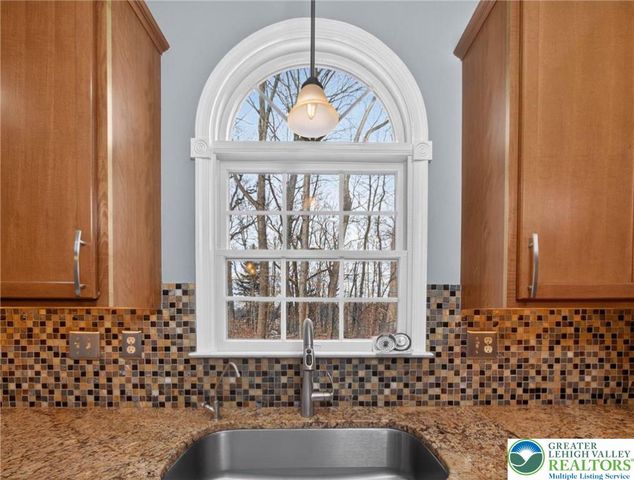 5773 Quail Creek Road, Lower Macungie Twp, PA 18062