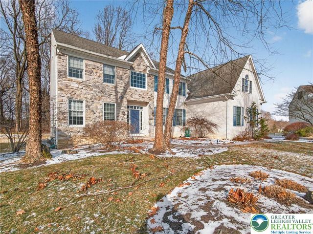 5773 Quail Creek Road, Lower Macungie Twp, PA 18062