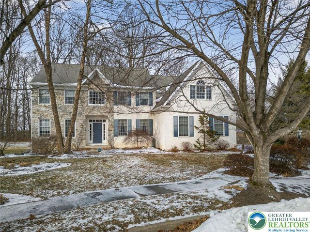 5773 Quail Creek Road, Lower Macungie Twp, PA 18062