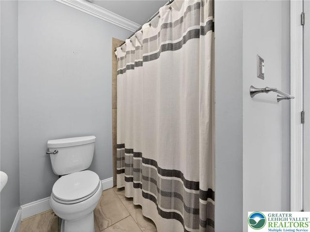 5773 Quail Creek Road, Lower Macungie Twp, PA 18062