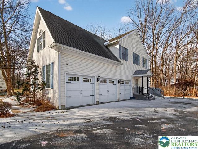 5773 Quail Creek Road, Lower Macungie Twp, PA 18062