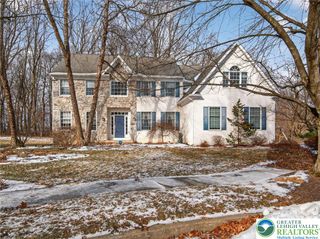 5773 Quail Creek Road, Lower Macungie Twp, PA 18062