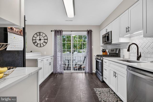 2404 DELANCEY WAY, Marlton, NJ 08053