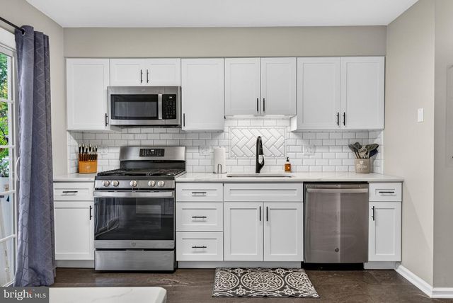 2404 DELANCEY WAY, Marlton, NJ 08053