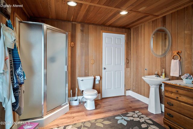 101 Stem Road, Manahawkin, NJ 08050