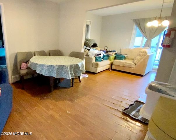 101 Stem Road, Manahawkin, NJ 08050