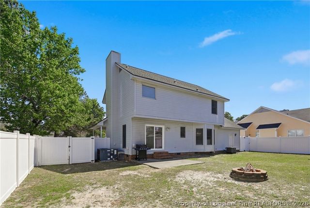 479 Silver Oaks Drive, Fayetteville, NC 28311