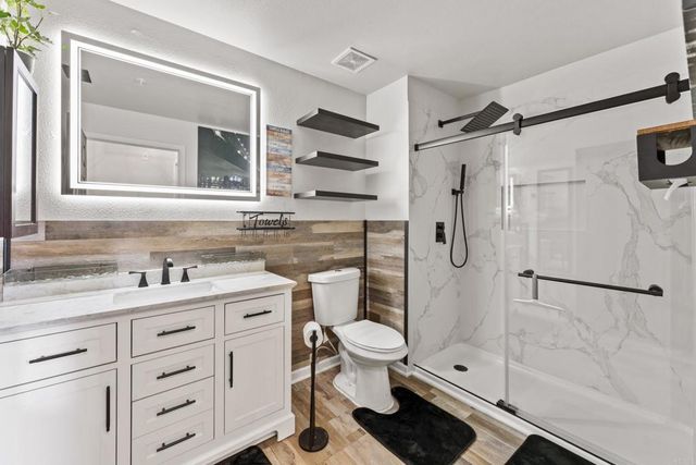 375 Central Avenue 34, Riverside, CA 92057