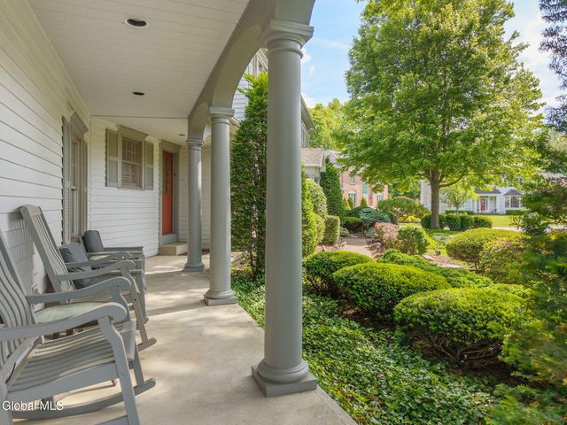 819 Via Marchella, Guilderland, NY 12303