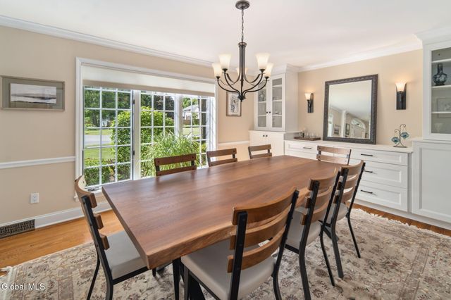 819 Via Marchella, Guilderland, NY 12303
