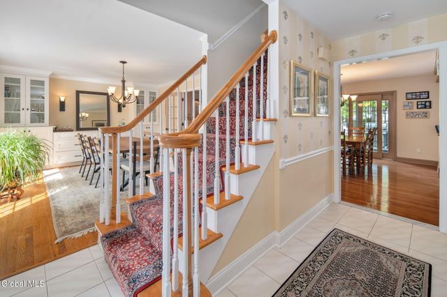 819 Via Marchella, Guilderland, NY 12303