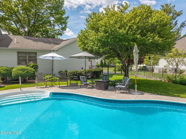 819 Via Marchella, Guilderland, NY 12303