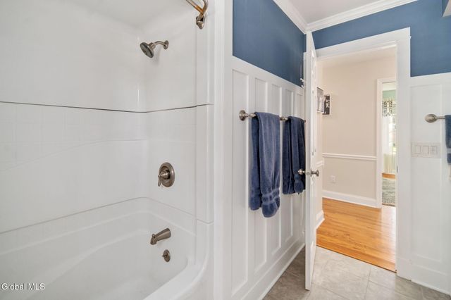 819 Via Marchella, Guilderland, NY 12303
