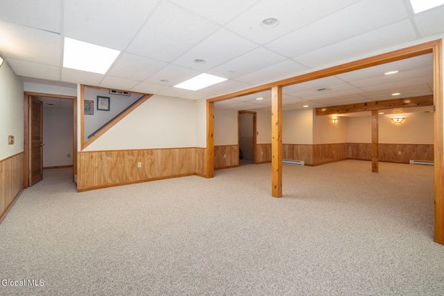 819 Via Marchella, Guilderland, NY 12303