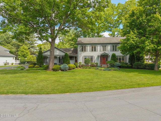 819 Via Marchella, Guilderland, NY 12303