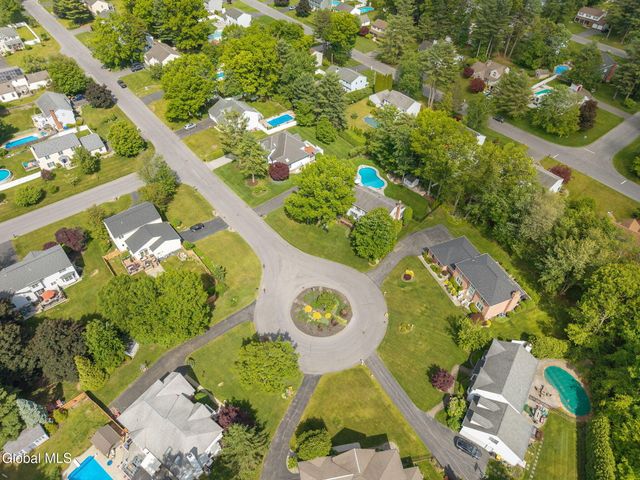 819 Via Marchella, Guilderland, NY 12303