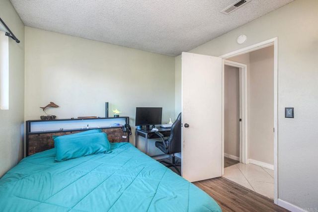 166 Mckinley Street, Oceanside, CA 92057