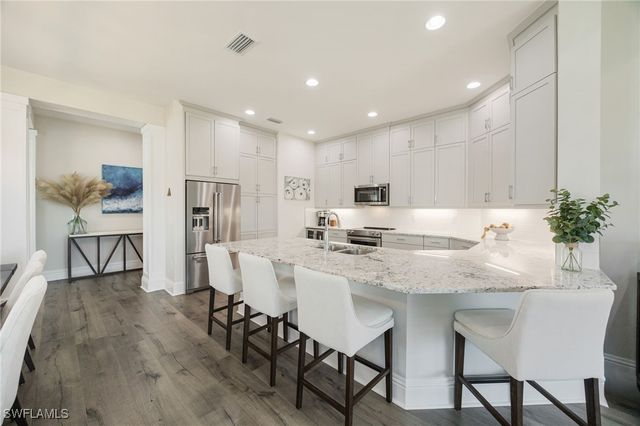 6415 Negril Isle DR, Naples, FL 34113