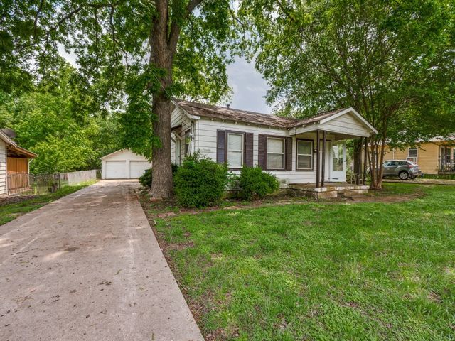 580 W 6th Street, Lancaster, TX 75146