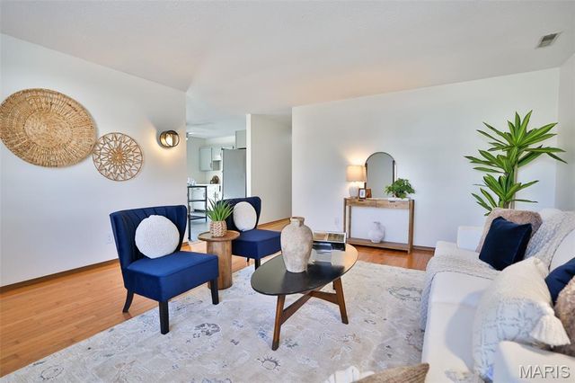 516 Thomas Street, Edwardsville, IL 62025