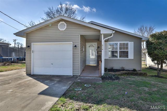 516 Thomas Street, Edwardsville, IL 62025