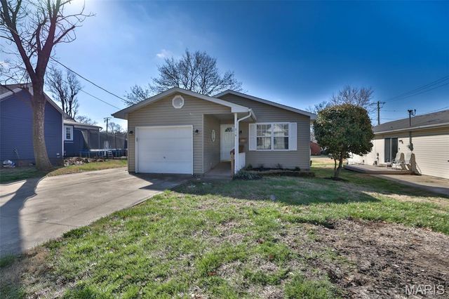 516 Thomas Street, Edwardsville, IL 62025