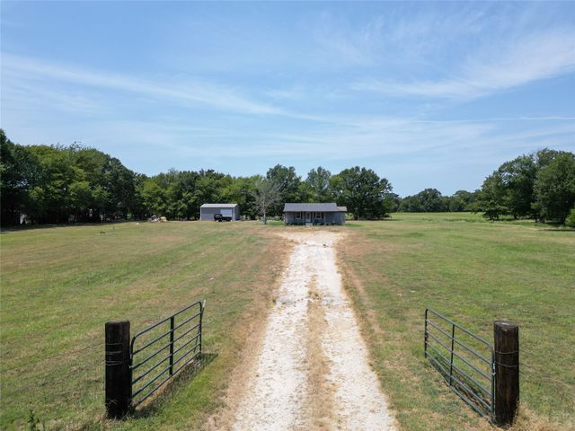429 County Road 2610, Alba, TX 75410