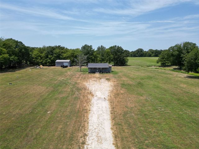 429 County Road 2610, Alba, TX 75410