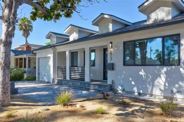 1613 N Niagara Street, Burbank, CA 91505