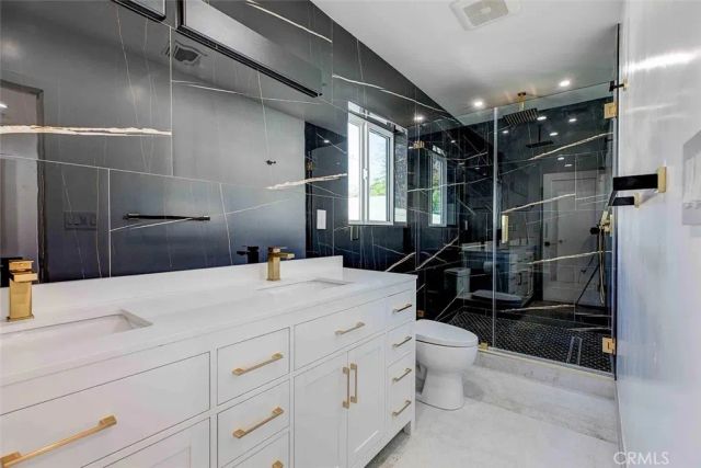 1613 N Niagara Street, Burbank, CA 91505