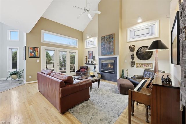 3532 Colmar QTR, Norfolk, VA 23509