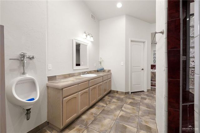 21201 Buck Fawn Drive, Edinburg, TX 78542