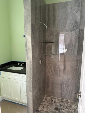 133 Greens Road, Granite Falls, NC 28630