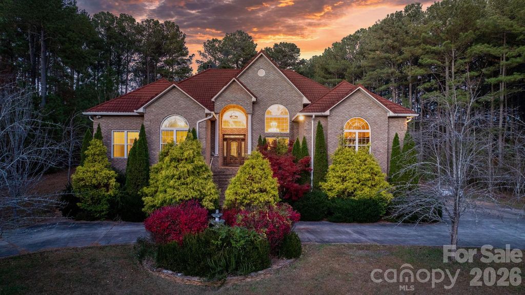 133 Greens Road, Granite Falls, NC 28630