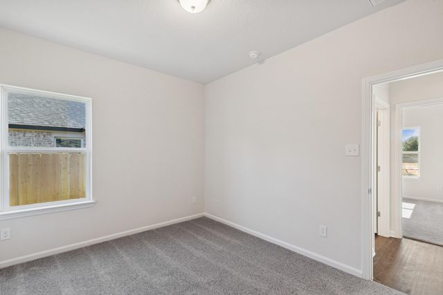 648 Woodhaven Lakes Drive, La Marque, TX 77568