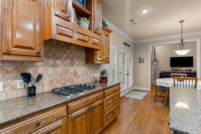 4299 W Morning Mist Drive, Fayetteville, AR 72704