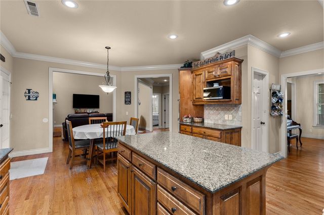 4299 W Morning Mist Drive, Fayetteville, AR 72704