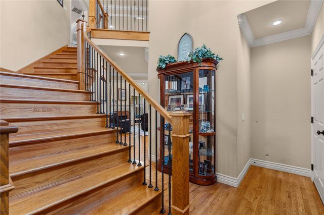 4299 W Morning Mist Drive, Fayetteville, AR 72704